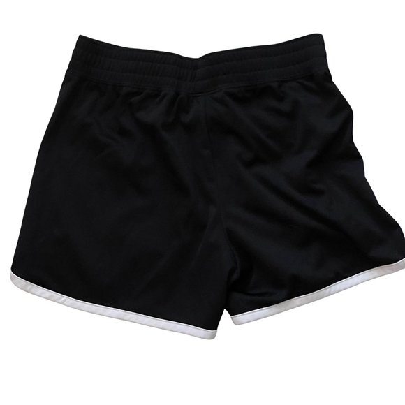 Umbro Girls Black White Stripe Shorts Size Medium 7/8 - Picture 5 of 5